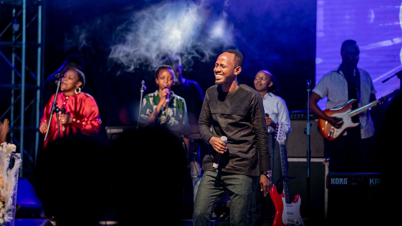 Prosper Nkomezi - HUMURA (Live in Nairobi)