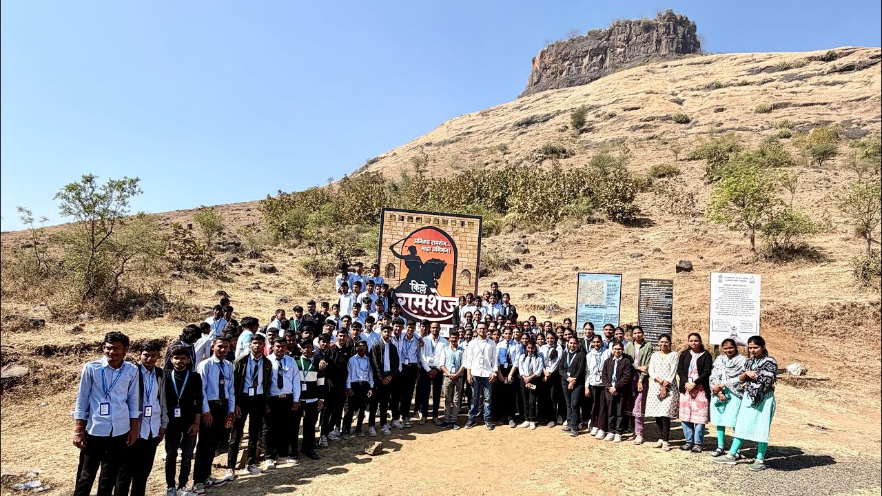 Matoshri College Family | Respecting Our Culture at Ramshej Fort