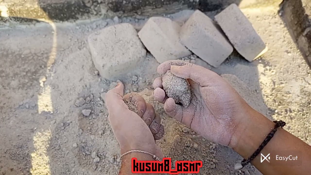 New smashing and crumbling video of grainy white 🤍sand crispy dry floor crumbling ✨#clay #satisfying