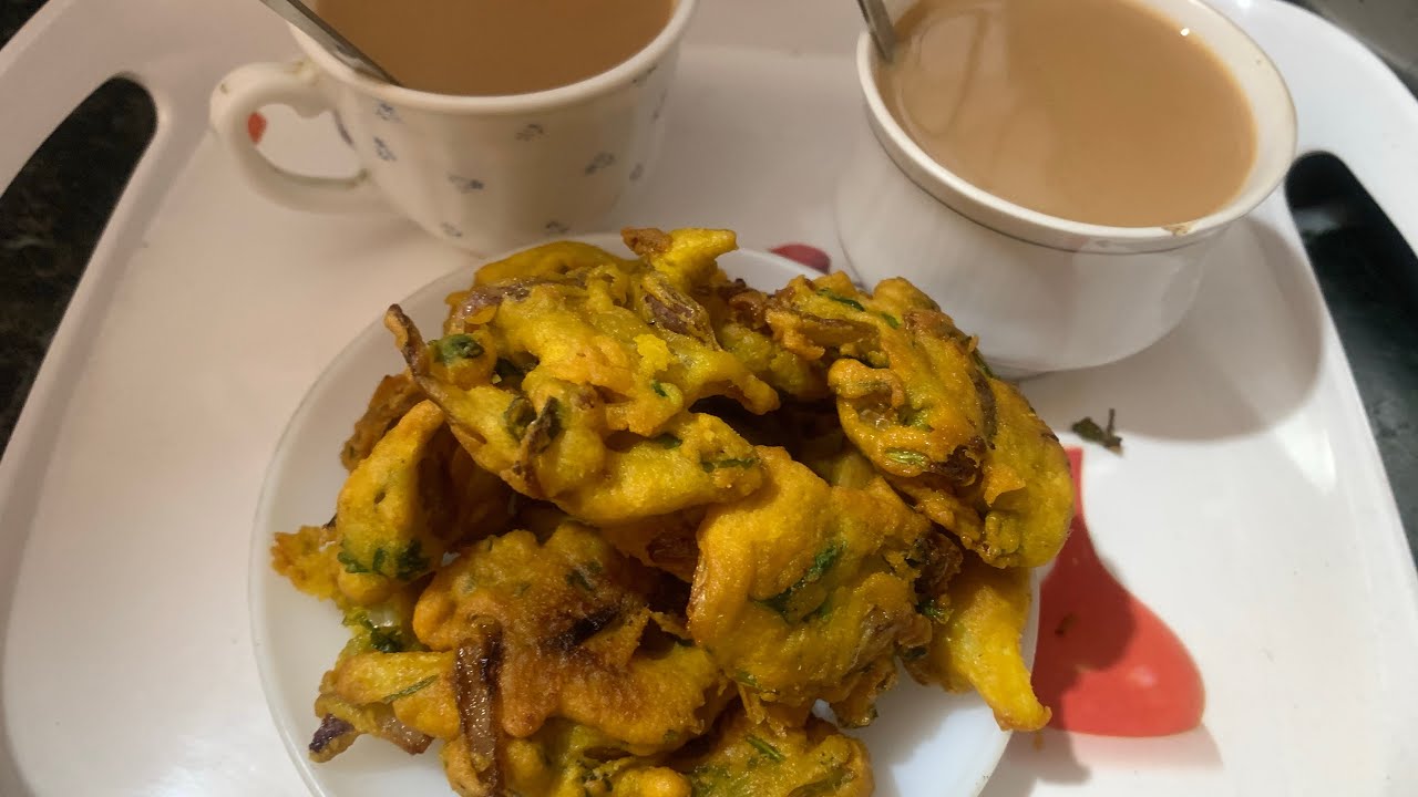 बेसन आलू प्याज के पकोड़े बनाए फटाफट || Besan Pakora Recipe #besanpakoda