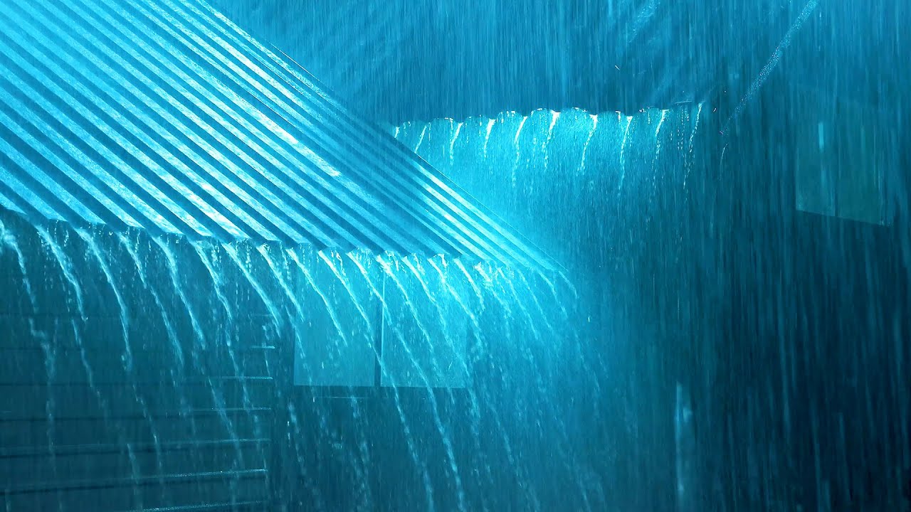 Сильная грозовая ночь с сильным ливнем и очень громким громом ⚡ Звуки грозы для сна