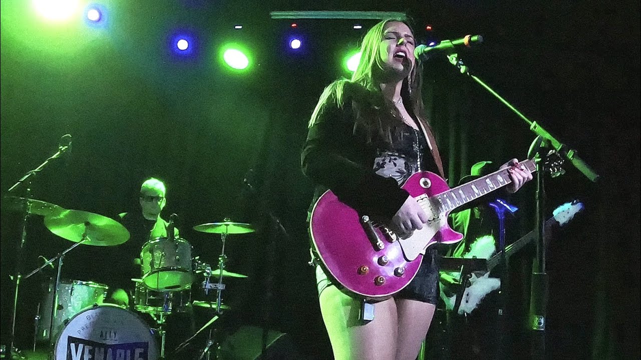 Ally Venable (live) - The Stache (Grand Rapids, MI) - June 13, 2025