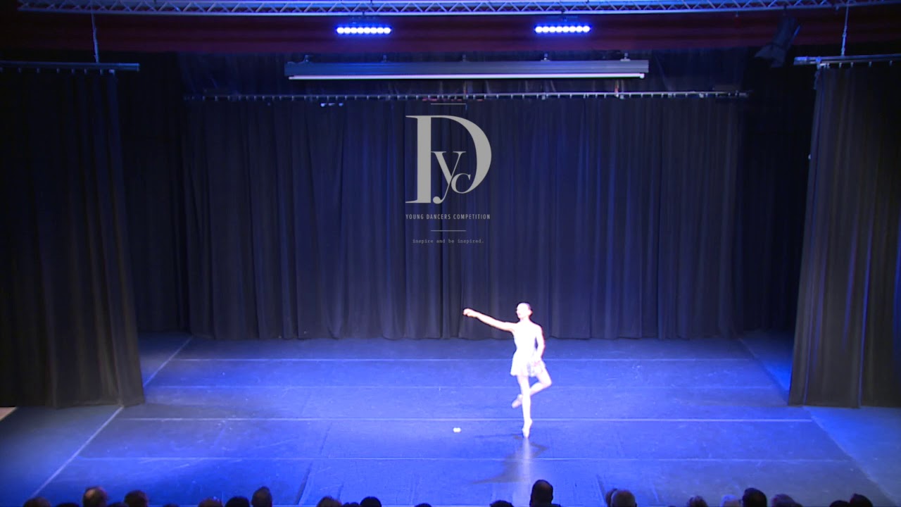 YDC 2019 - BALLET - 126 - SCHMIDLIN ZAZIE