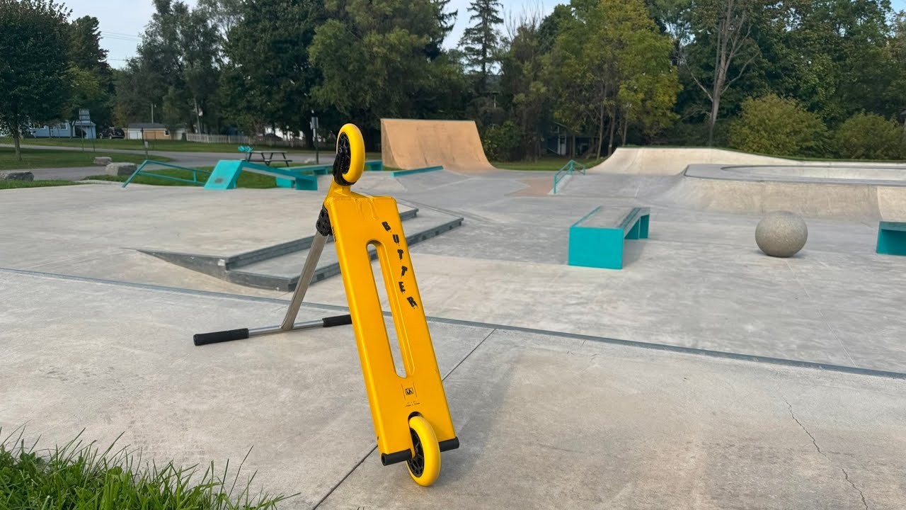 New Street Scooter Build || Urbanartt Custom Scooter ($100 Deck!!)