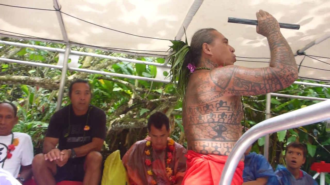 Corne puis flûte nasale Raiatea