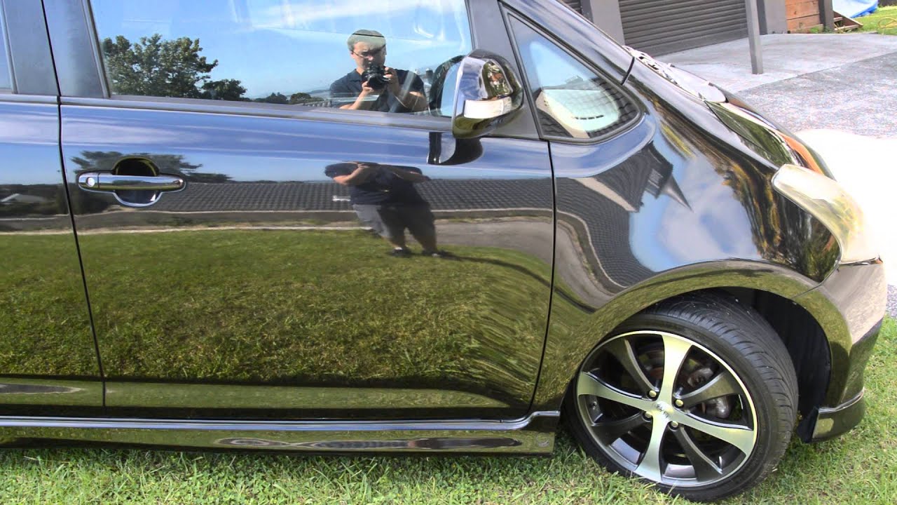 2006 Toyota Ractis G sport Edition. Car Solutions