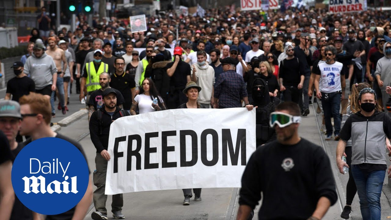 Hundreds of anti-lockdown protesters clash with police in Melbourne