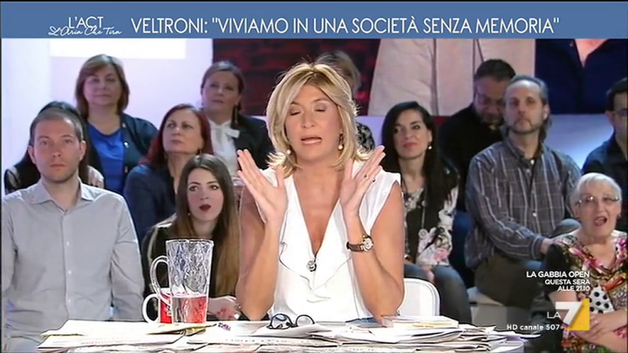 Veltroni e la squadra di calcetto con D'Alema: 'Compagni di partito ma prima di tutto amici'
