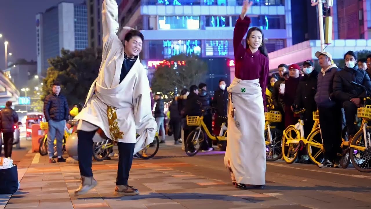 白玛曲珠,翁修《金钥祈舞》🌹Tibetan dance 💖  tibetan guozhuang dance💖tibetan song💖