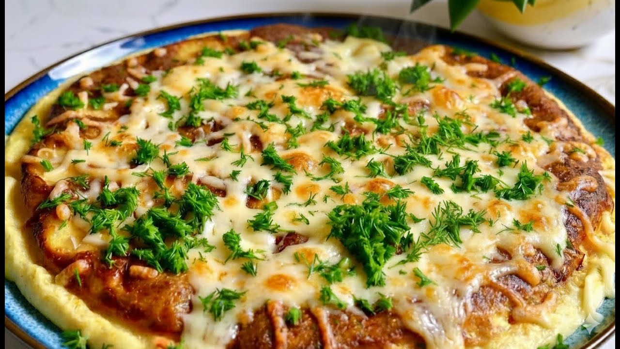 My grandmother taught me this dish. One-Pan Crispy Potatoes with Eggs & Cheese Better Than Pizza!