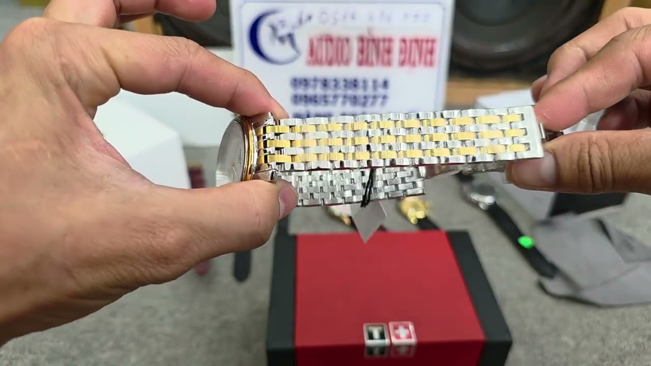 Săn Nhanh Đầu Năm Các Bác 1 E    TITSOT  Thụy Sĩ Full hộp Chưa Sử Dụng  . 😱😱😱😱😱😱😱😃😃😃