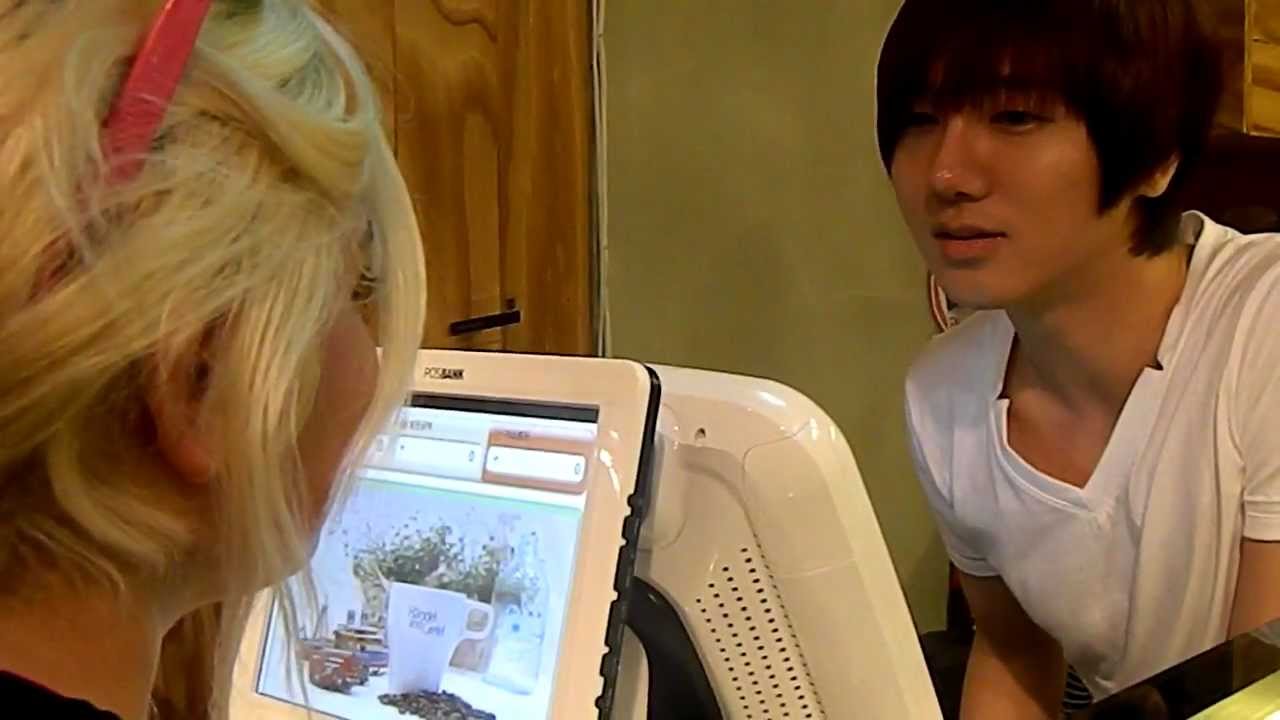 YESUNG NOS ATENDIOOOOOOOOO CTMM !! 120606