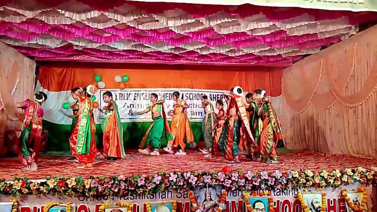 Marathi song cover dance performance 