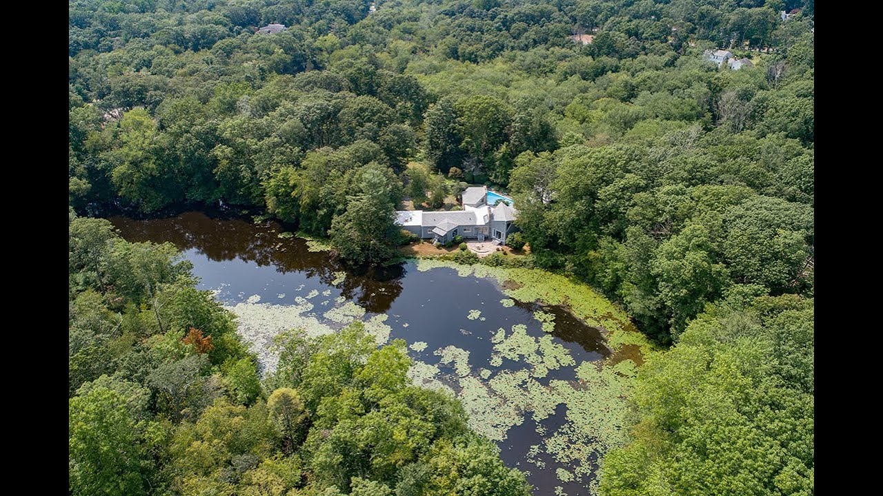 100 Stony Creek Road, Branford, CT 06405