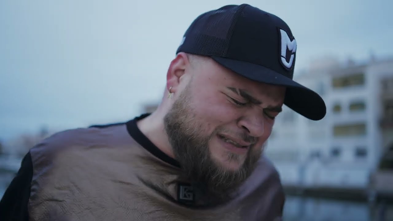 Rubio Fernandez  Yo Tengo Pati Videoclip Official