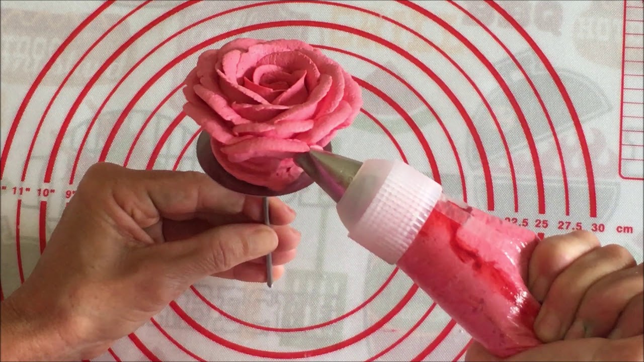 TUTORIAL: COMO FAZER ROSAS DE CHANTILLY 2
