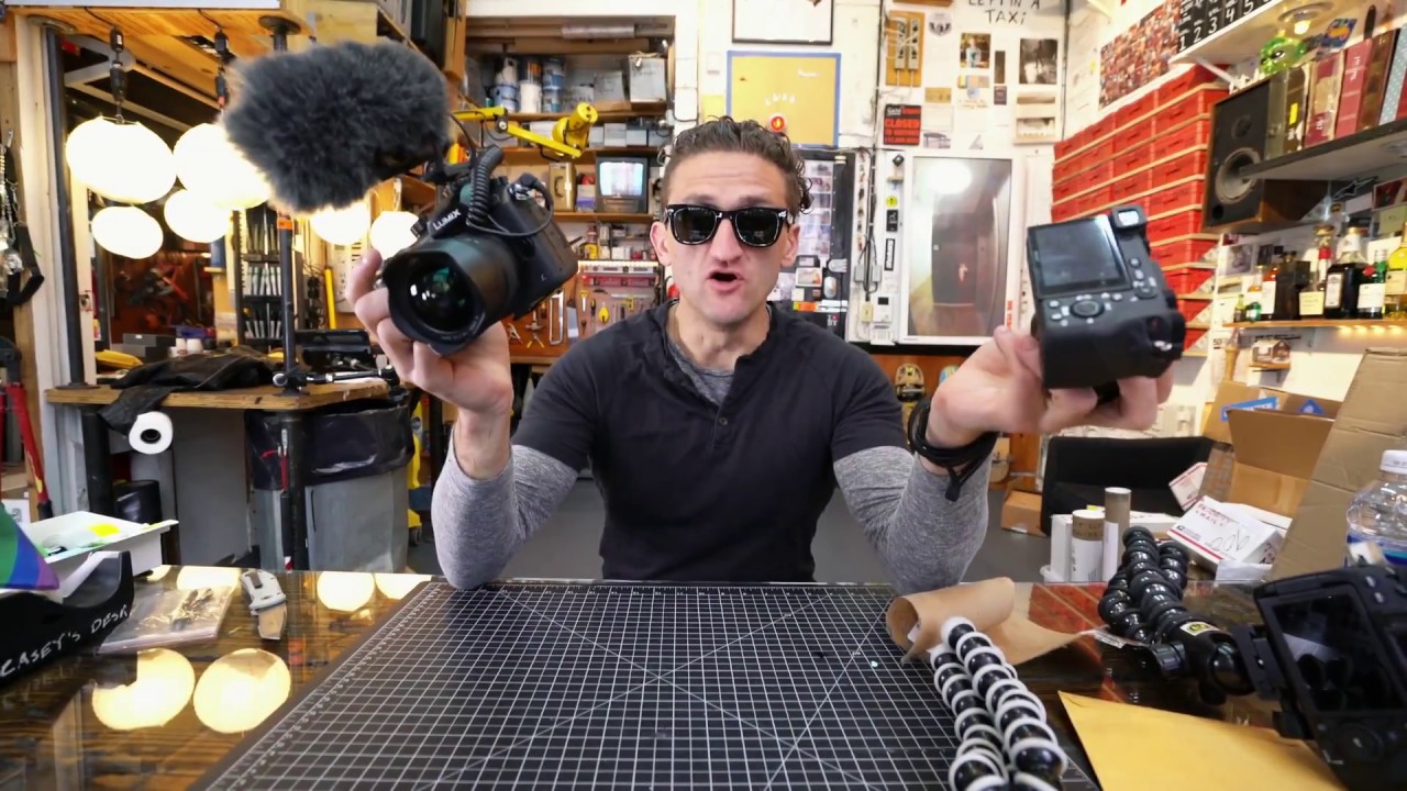 Обзор Lumix gh5/Panasonic gh5/Полуголая женщина. Кейси Нейстат на русском