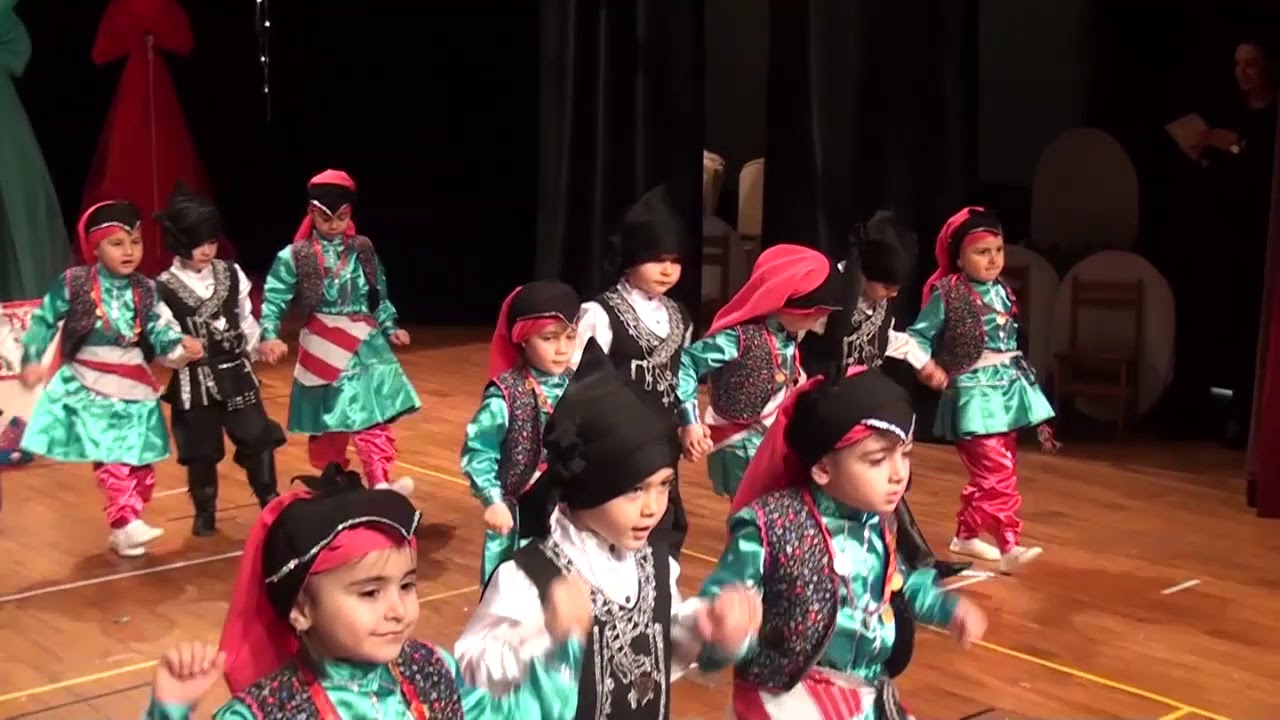 ALTINDAĞ BELEDİYESİ ALİ ERSOY KREŞİ 4-A KARADENİZ OYUNU  :)