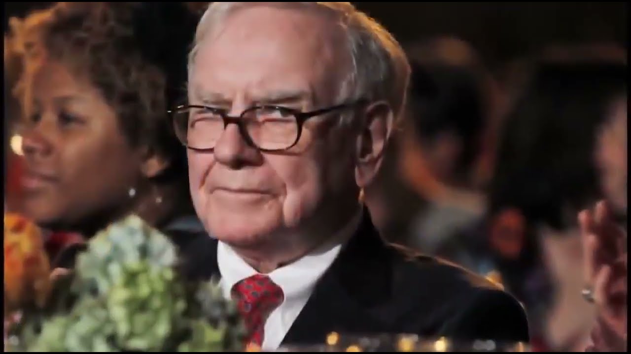 Warren Buffett | Bloomberg Documentary
