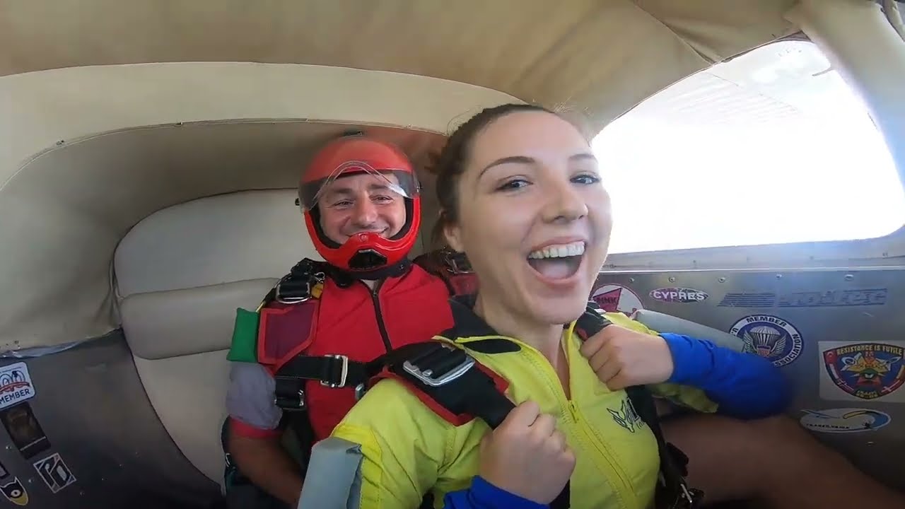 Tandem Skydive Transilvania