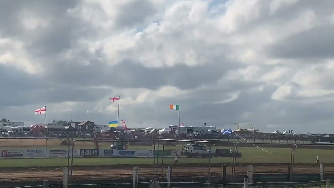 Yorkshire Dales Autograss 2022 Class 9 final. Autograss Nationals Thornborough