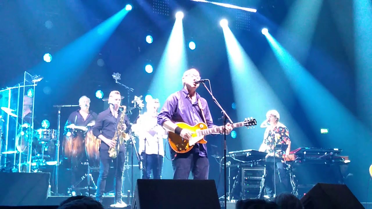 Mark Knopfler concert In Barclaycard Arena Hamburg 20190625