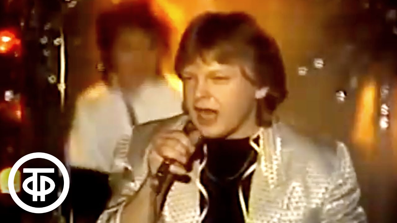 Юрий Антонов 