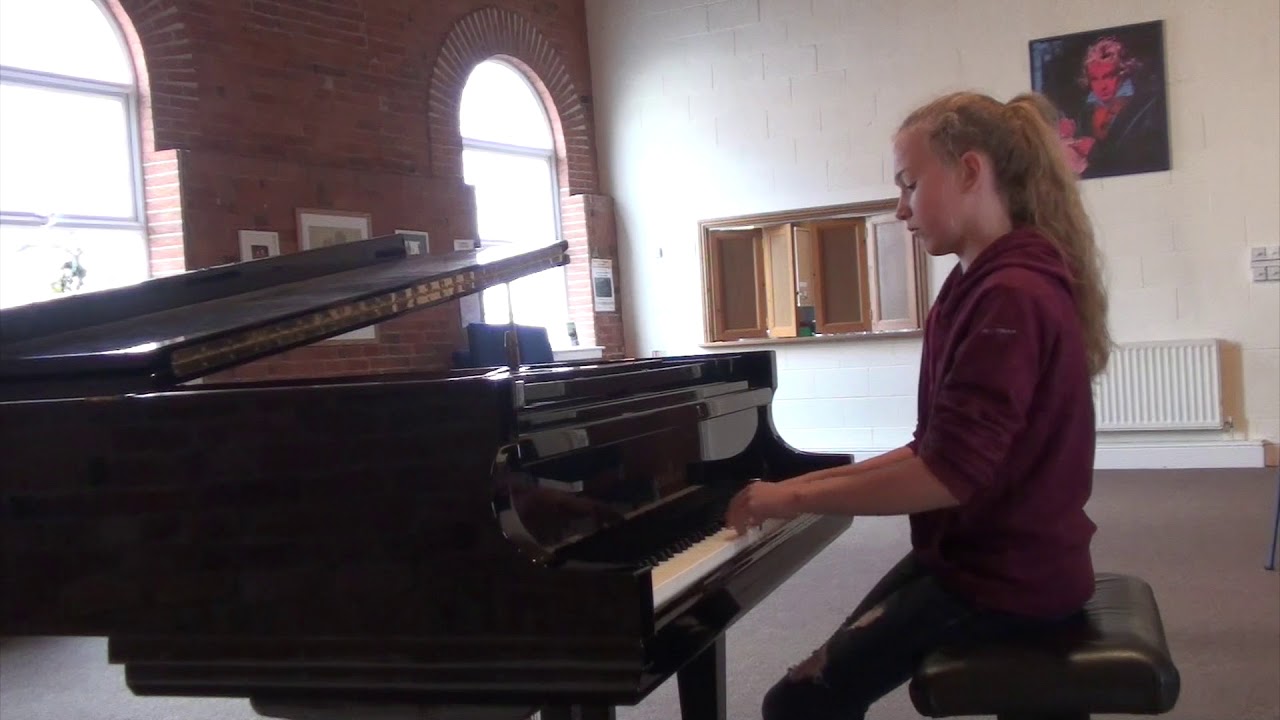 Etude No 17 by Heller Op  47 (performed by Lola)
