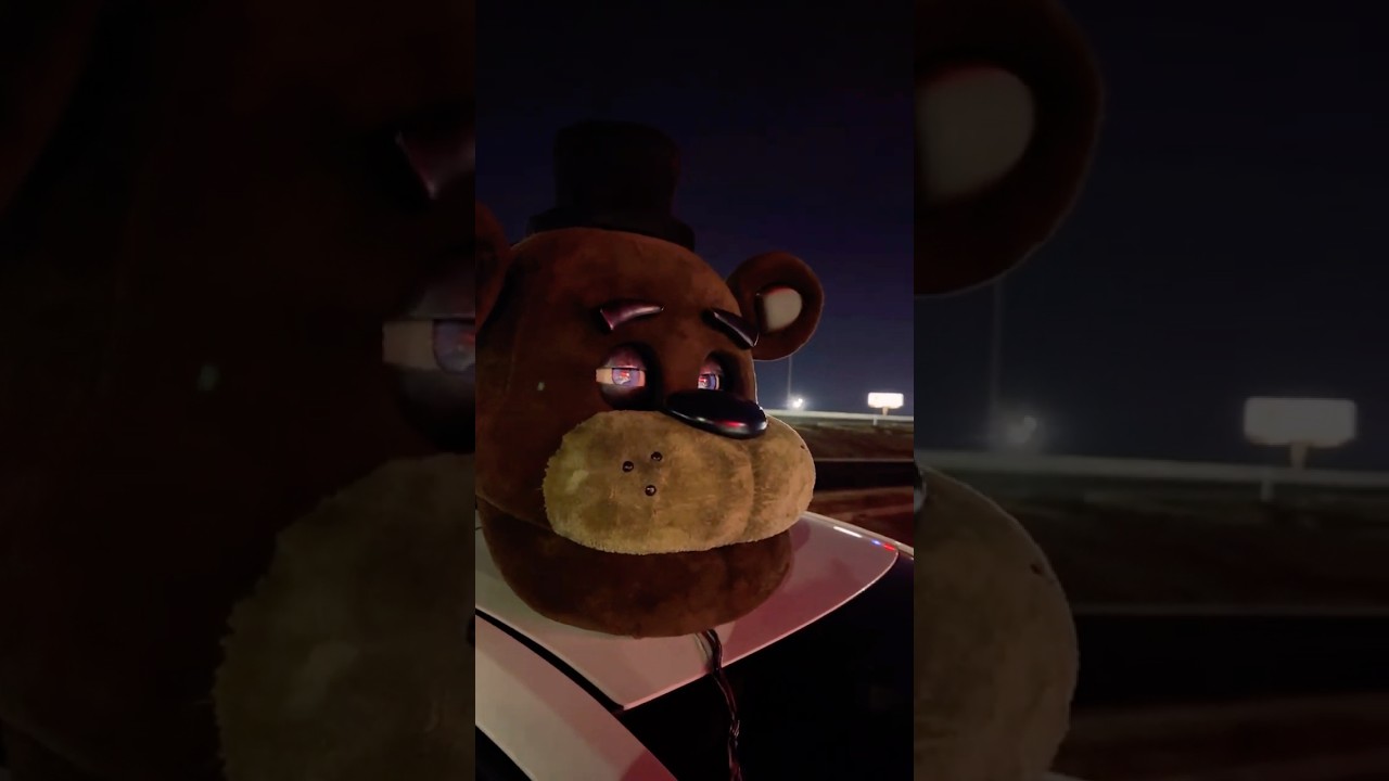 Freddy Fazbear meets his Chuck E. Ancestors..