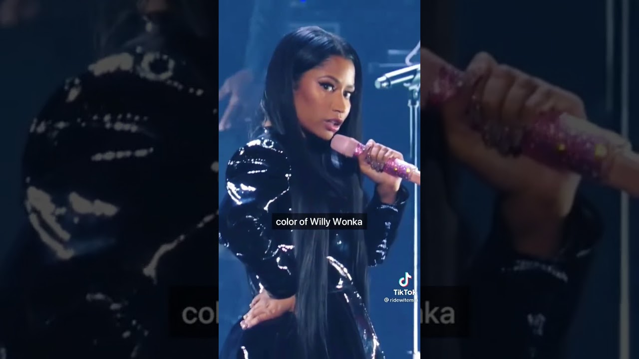 Nicki minaj rapping her monster verse live