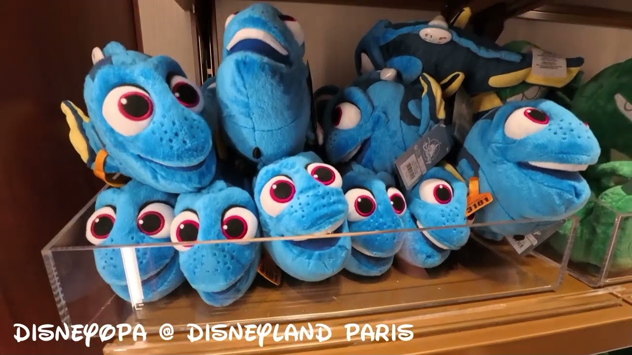 WORLD PREMIERE - MICKEY´S OF HOLLYWOOD BOUTIQUE 4/4 - SHOP WALK Disneyland Paris - DisneyOpa