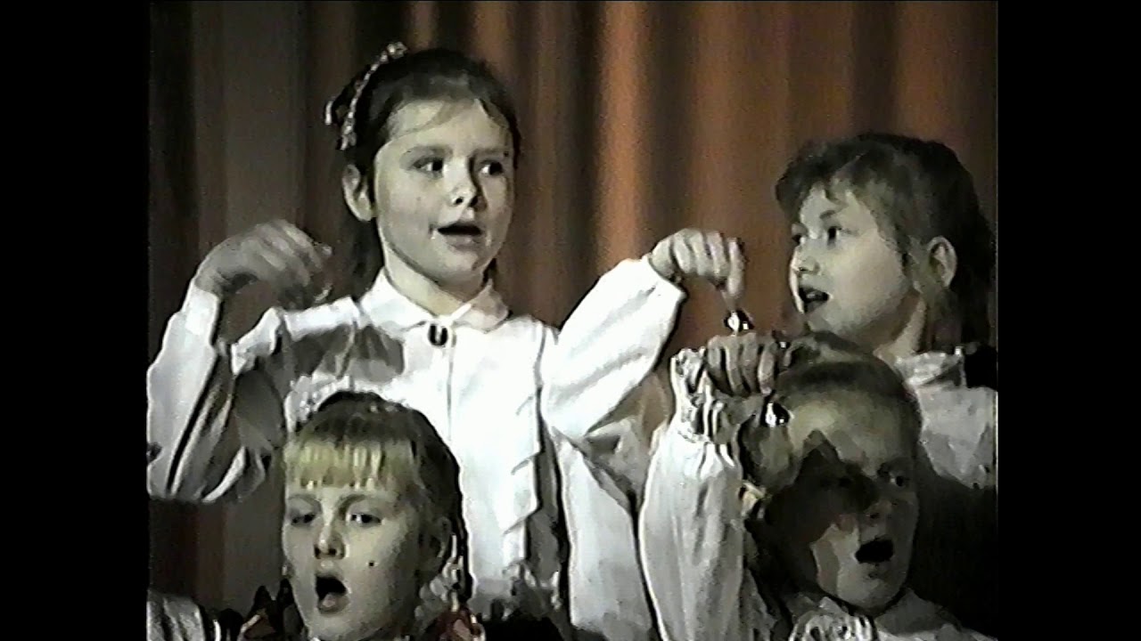 Ziemassvētki pirmsskolas vecuma bērniem.1991.g.