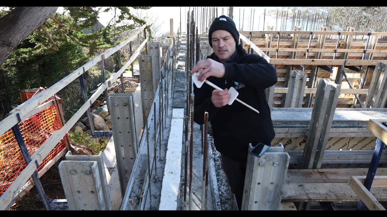 Concrete home boosting R24 effective and use of Thermomass SL