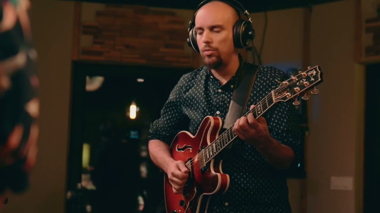 Centennial Light. Víctor Antón Group