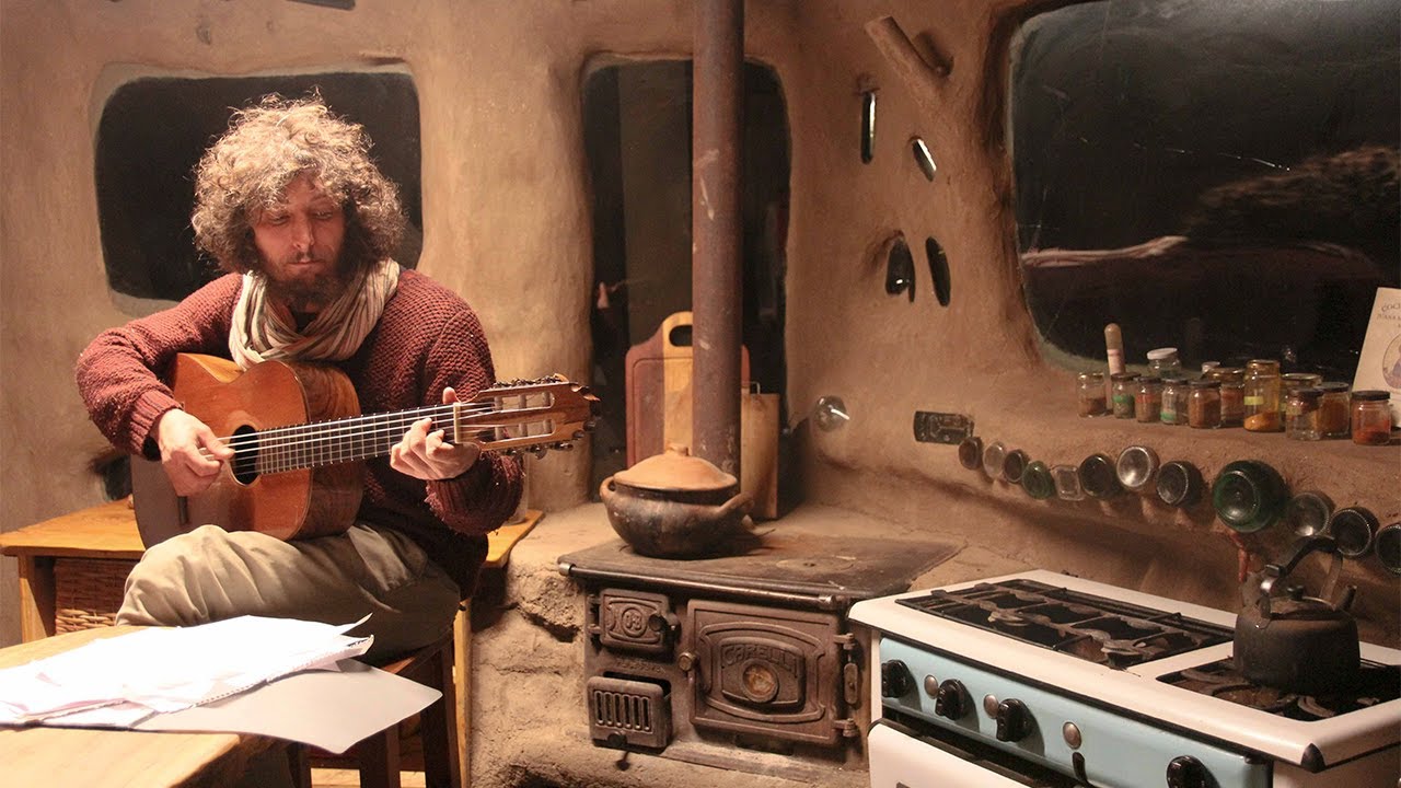 06 Nota &ndash; Adrian Berra - Soundtrack &ldquo;Viajes a pequemonia&rdquo;&ndash; (2022)