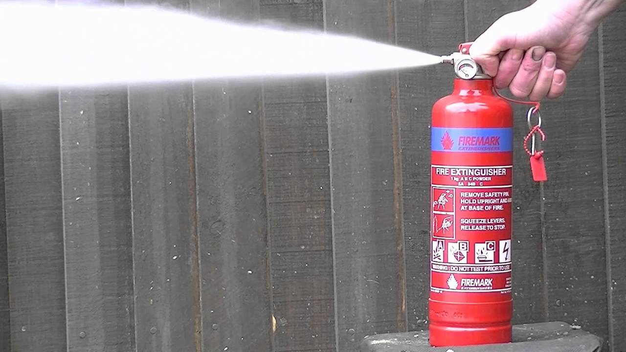 Discharge time of a 1kg powder extinguisher