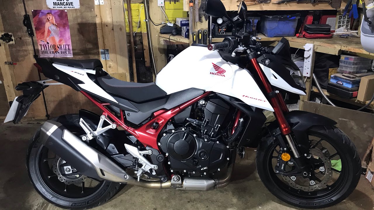 CB750 Hornet Hugger Installation