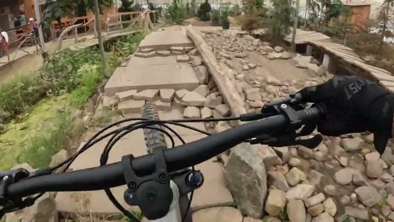 indoormountainbike almere (2023) @indoor_mountainbike #mtb #canyonbikes