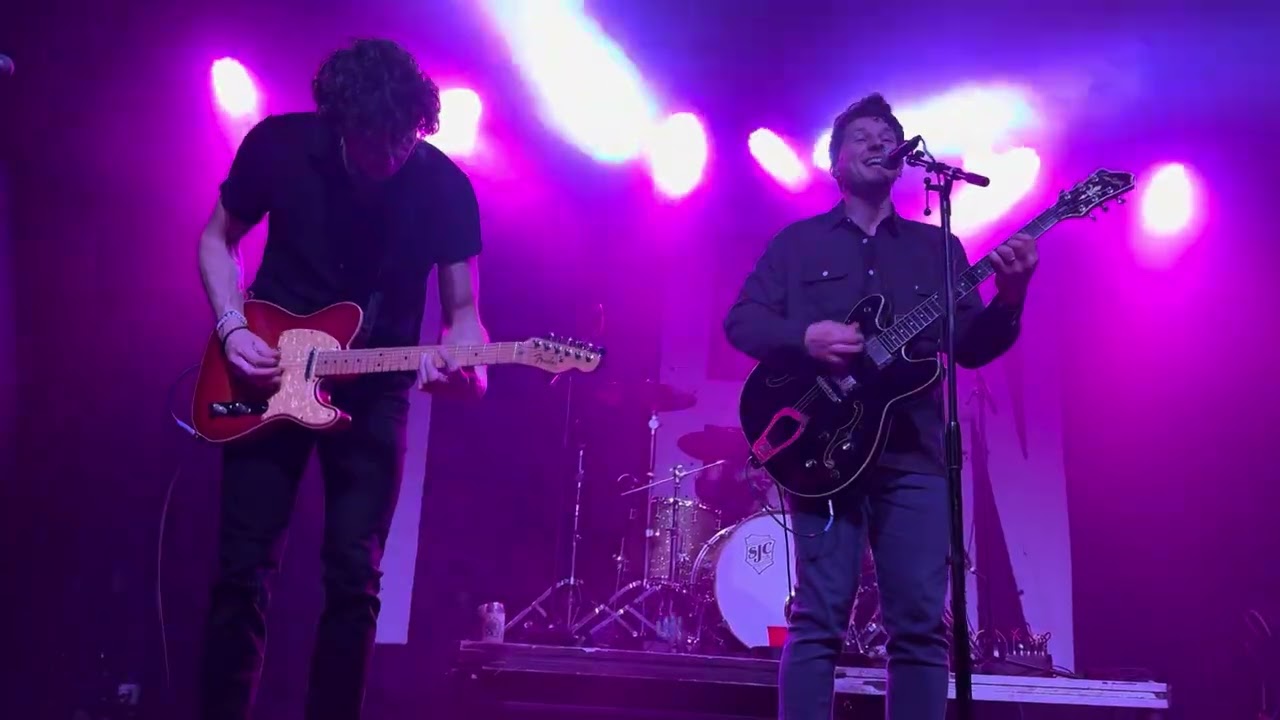 The Early November- “Outside”