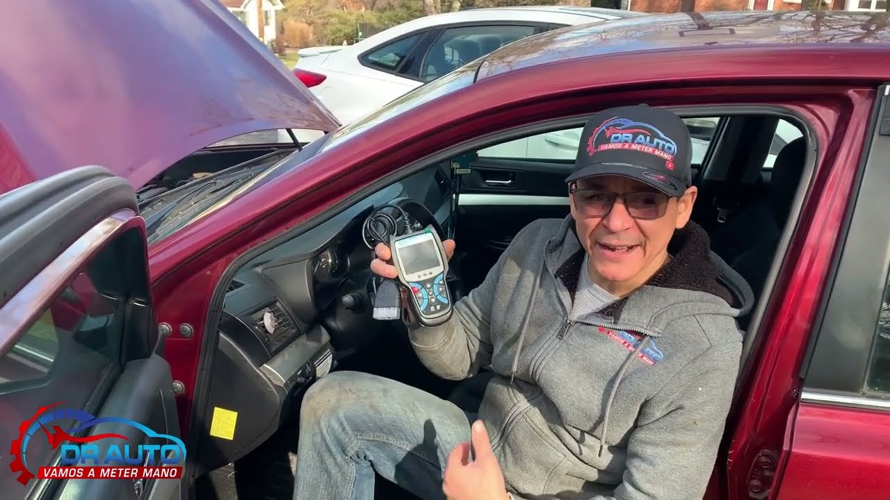 probando un scanner de autos que les voy a regalar a mis suscriptores @blcktec 440