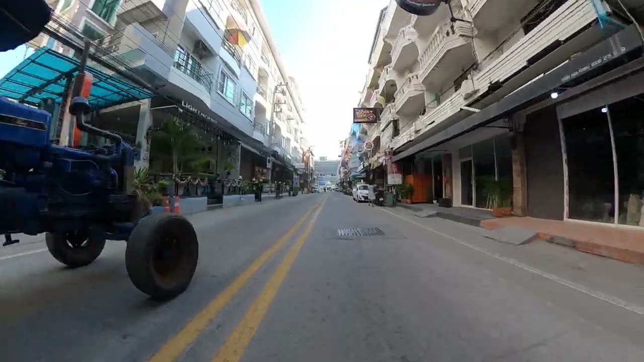 Jomtien Beach Hotel to Lotus's