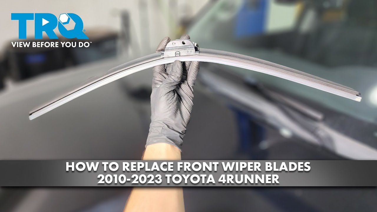 Как заменить передние щетки стеклоочистителя на Toyota 4Runner 2010-2024 годов