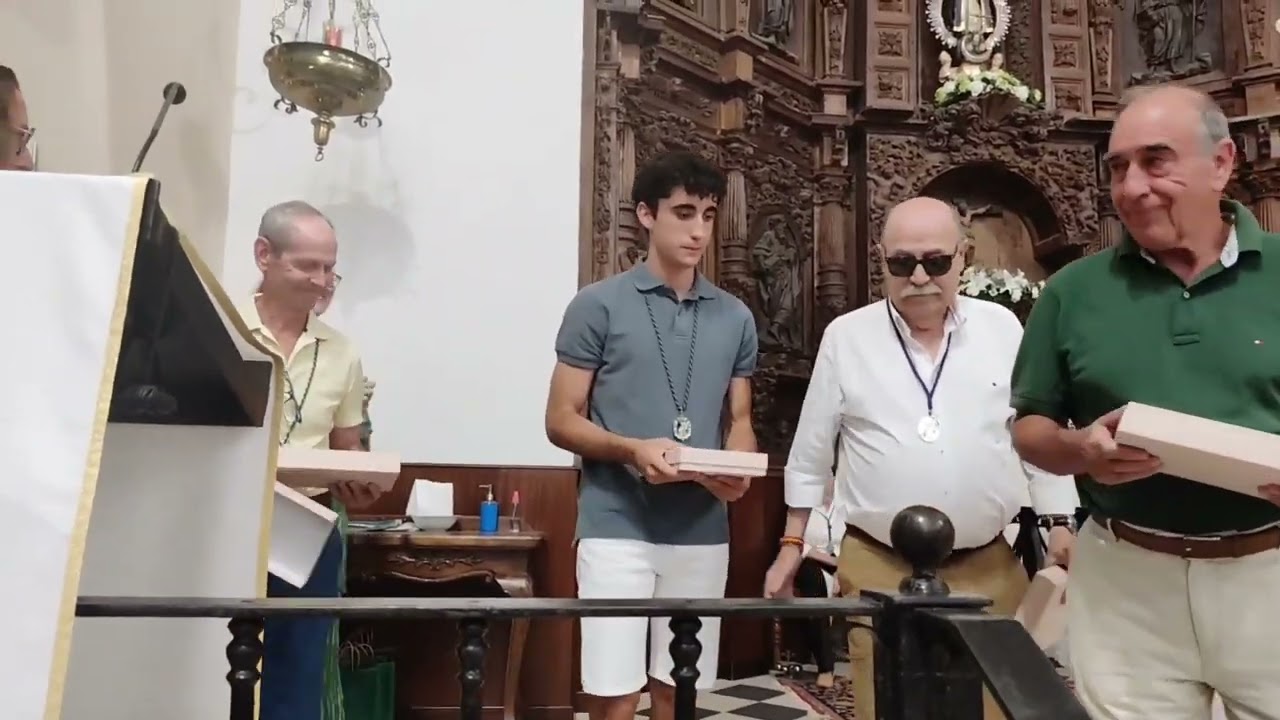 Agradecimientos a los primeros cofrades