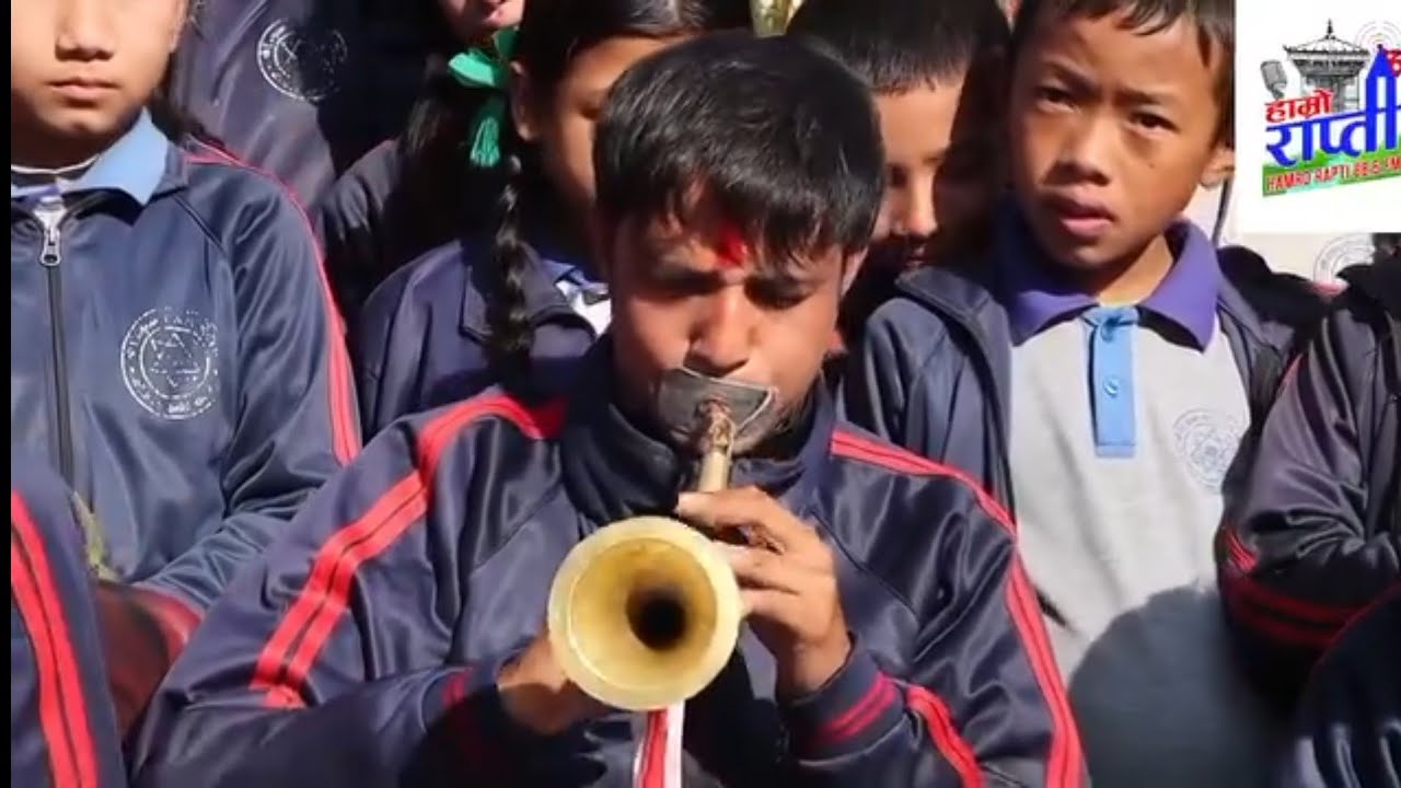खर्वाङ्का विद्यार्थीहरुले कति मीठो पन्चेबाजा बजाए। live panche kharwang baglung play by students .