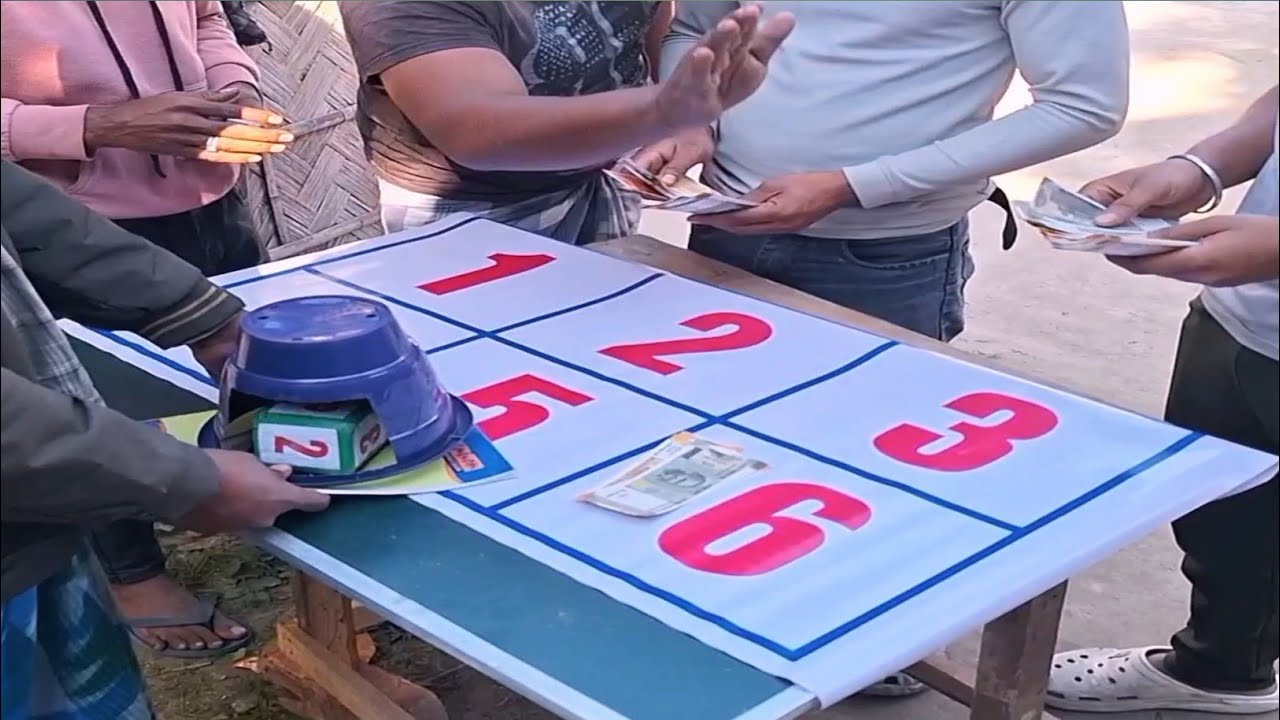 See how they change the ball through a gap in the fence and loot the money.