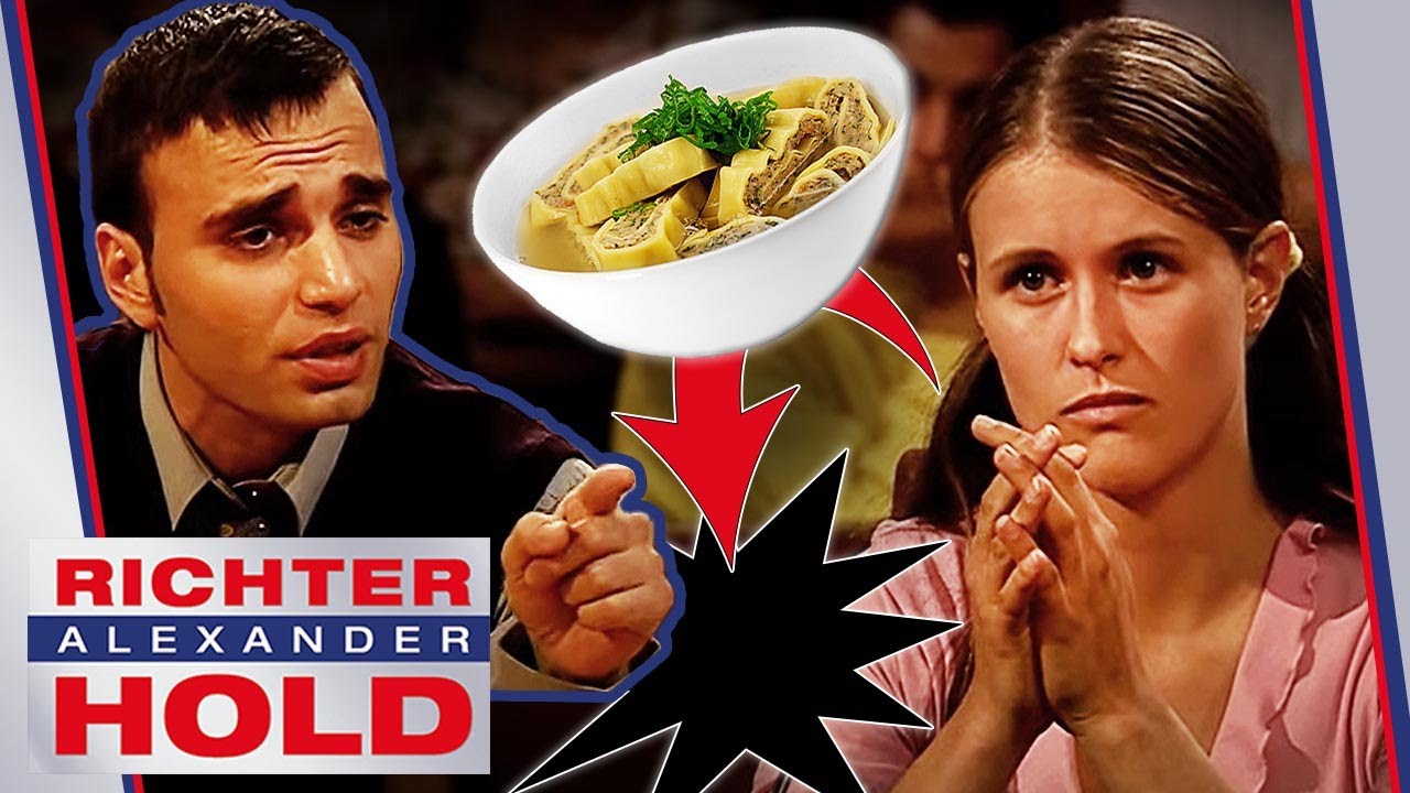 Wegen der Maultaschen?!  🥟  Ehemann rastet aus & schlägt auf seine Frau ein | Richter Alexander Hold