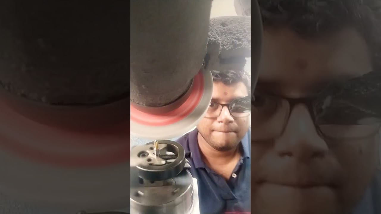 Tool grinding : center punch grinding in punch former