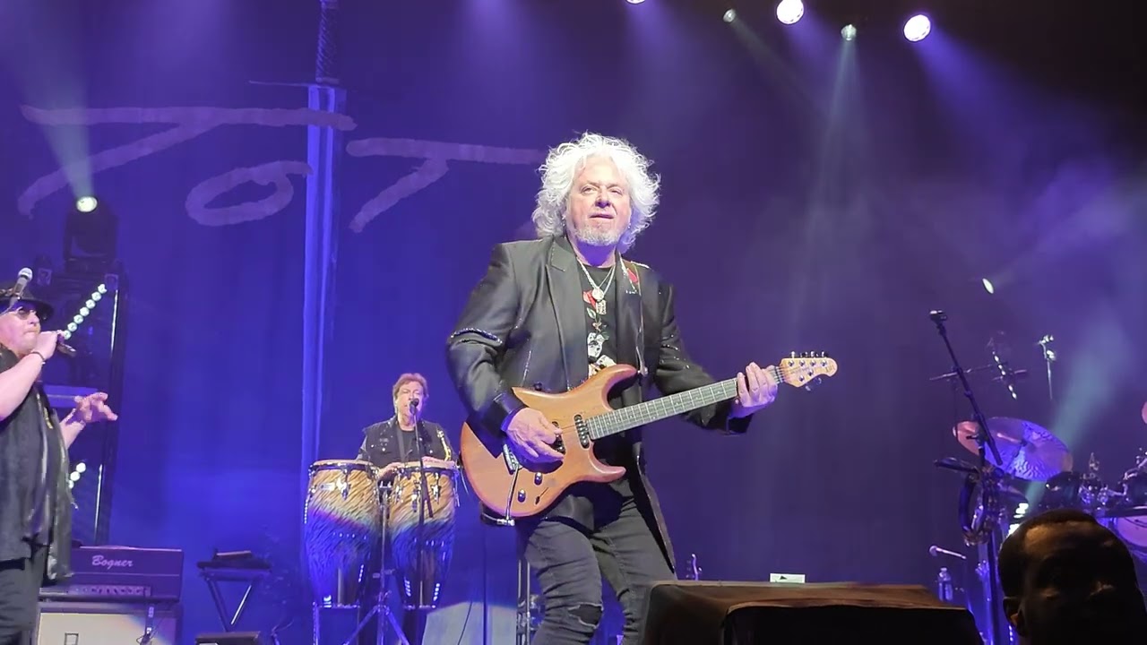 Toto - Stop Loving You (Live in Paris, France 2024) 4K HD 60FPS