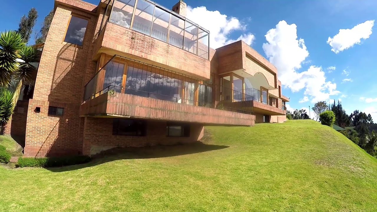 VENTA!! Casa en Altos de Yerbabuena