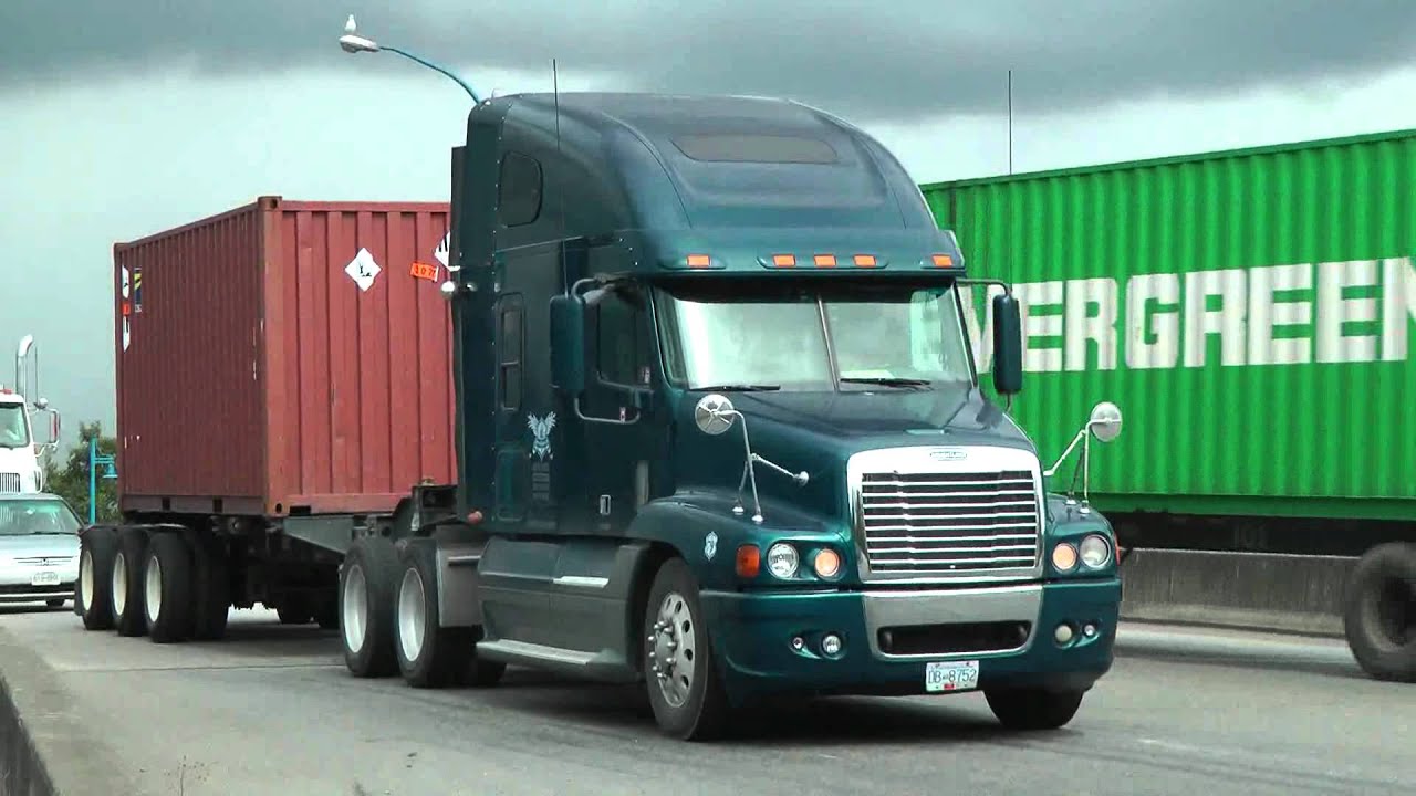 VANCOUVER  METROPORT TRUCKS AUGUST 2012